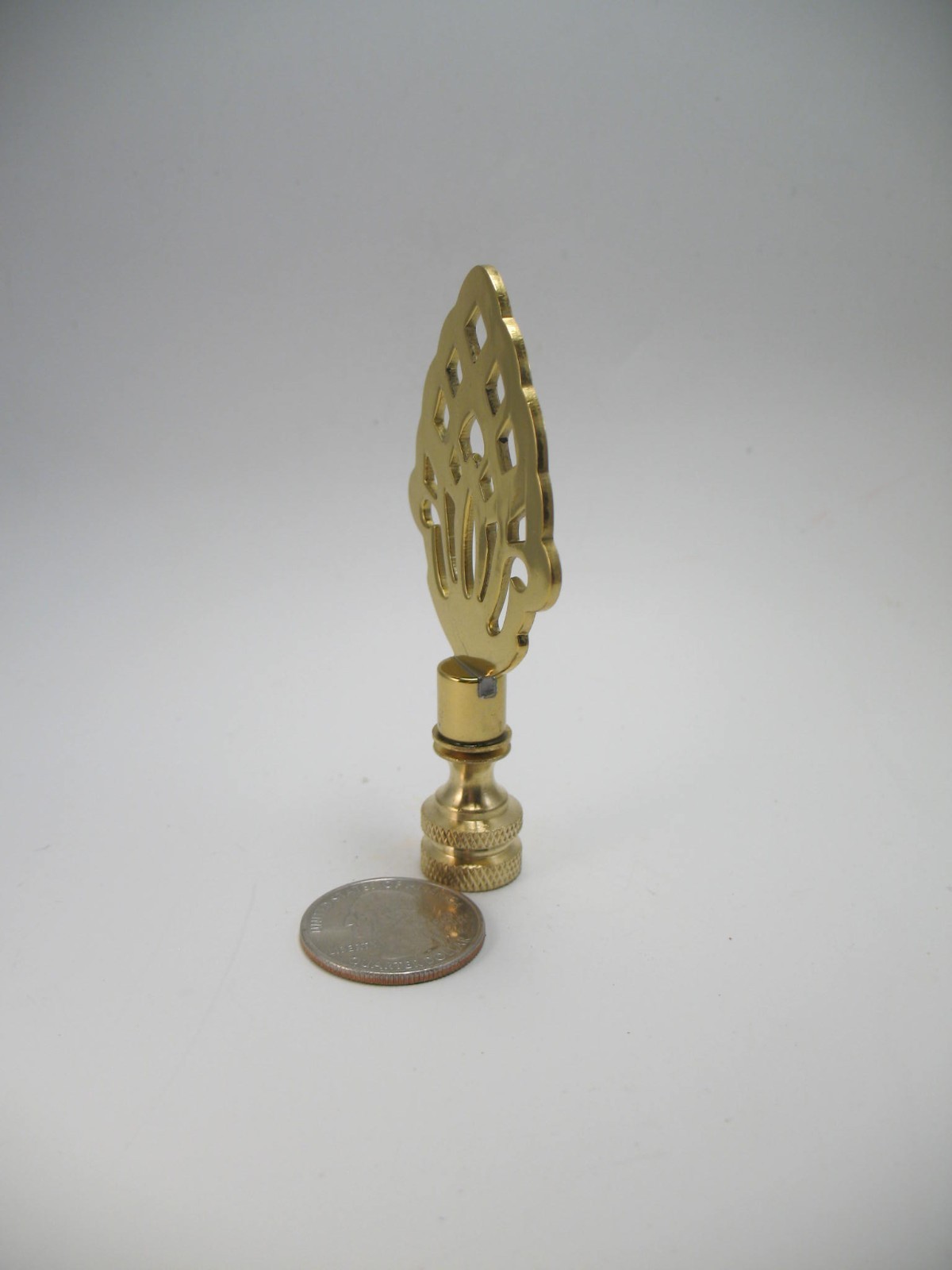 Lamp Finial Brass Pineapple Symbol T592