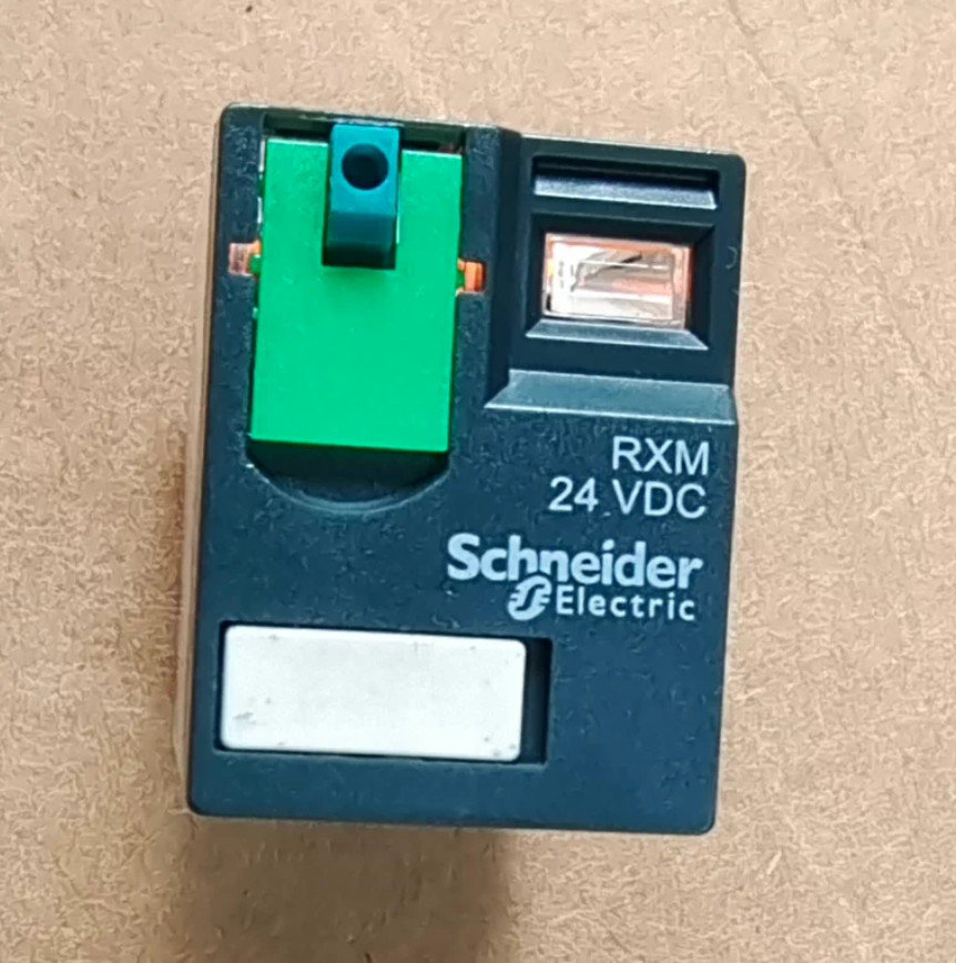 1PC NEW Schneider Intermediate Relay RXM2AB1BD 2NO2NC 24VDC #YY
