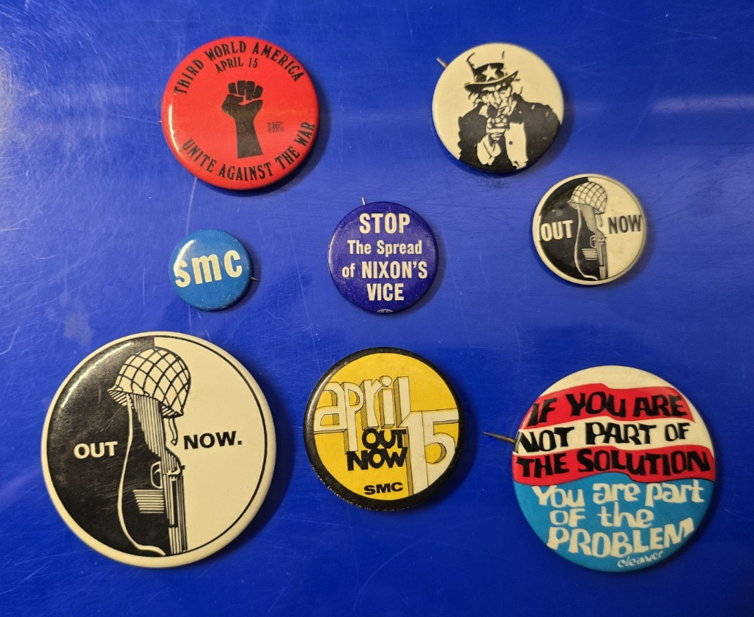 Vintage Anti Vietnam War Pin Protest Pinback Buttons