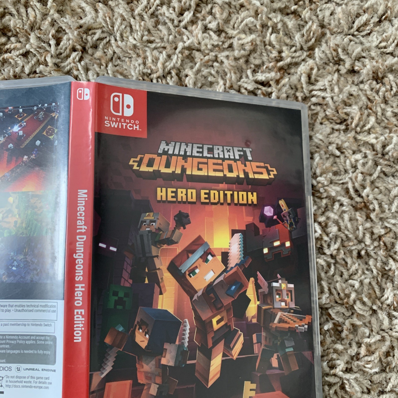 Empty Replacement Case ONLY! REGION FREE Minecraft Dungeons Hero Edition Switch