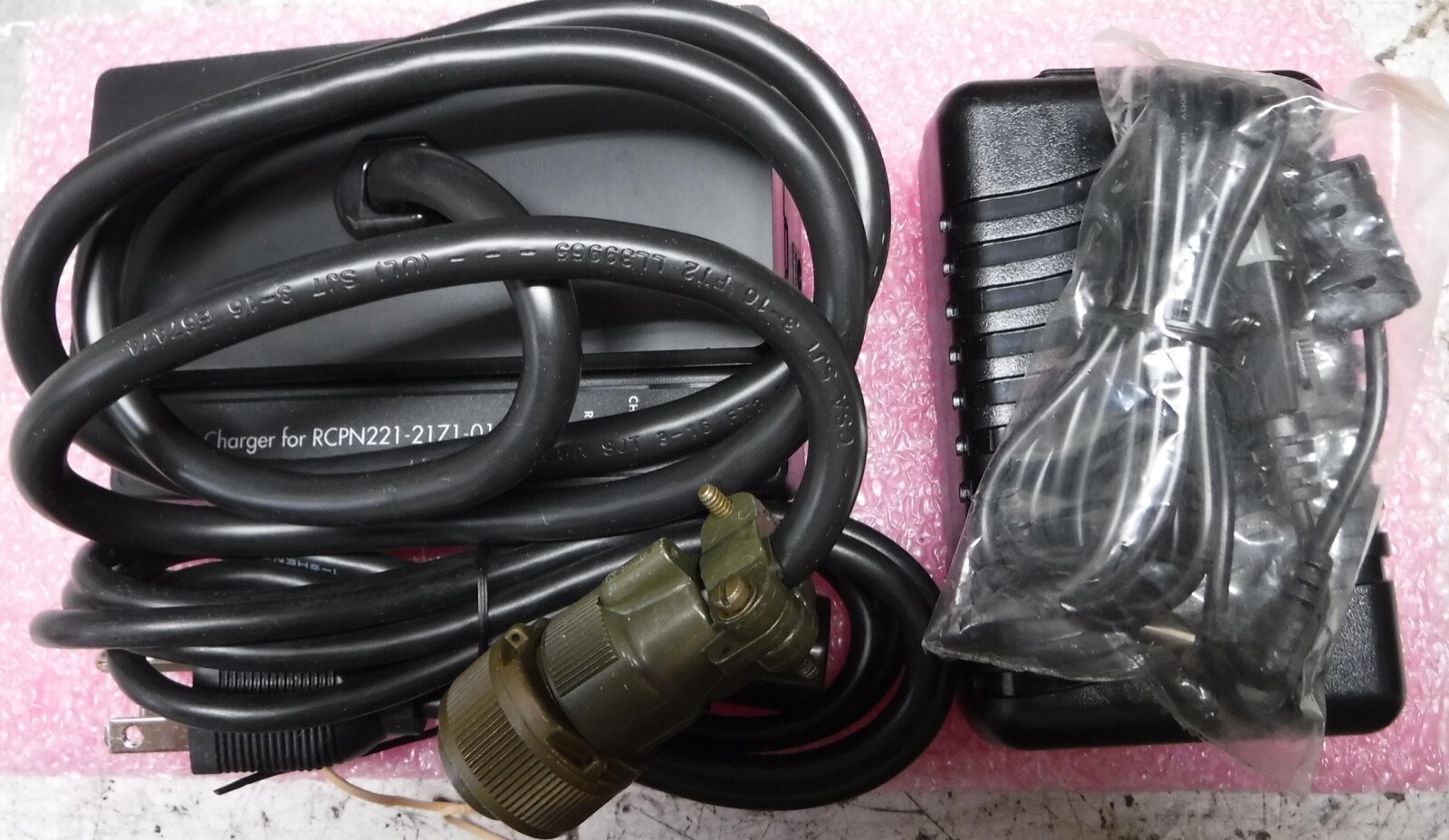 ROCKWELL CHARGER FOR  RCPN221-1271-010      UNINSTALLED COND.   FREE SHIPPING