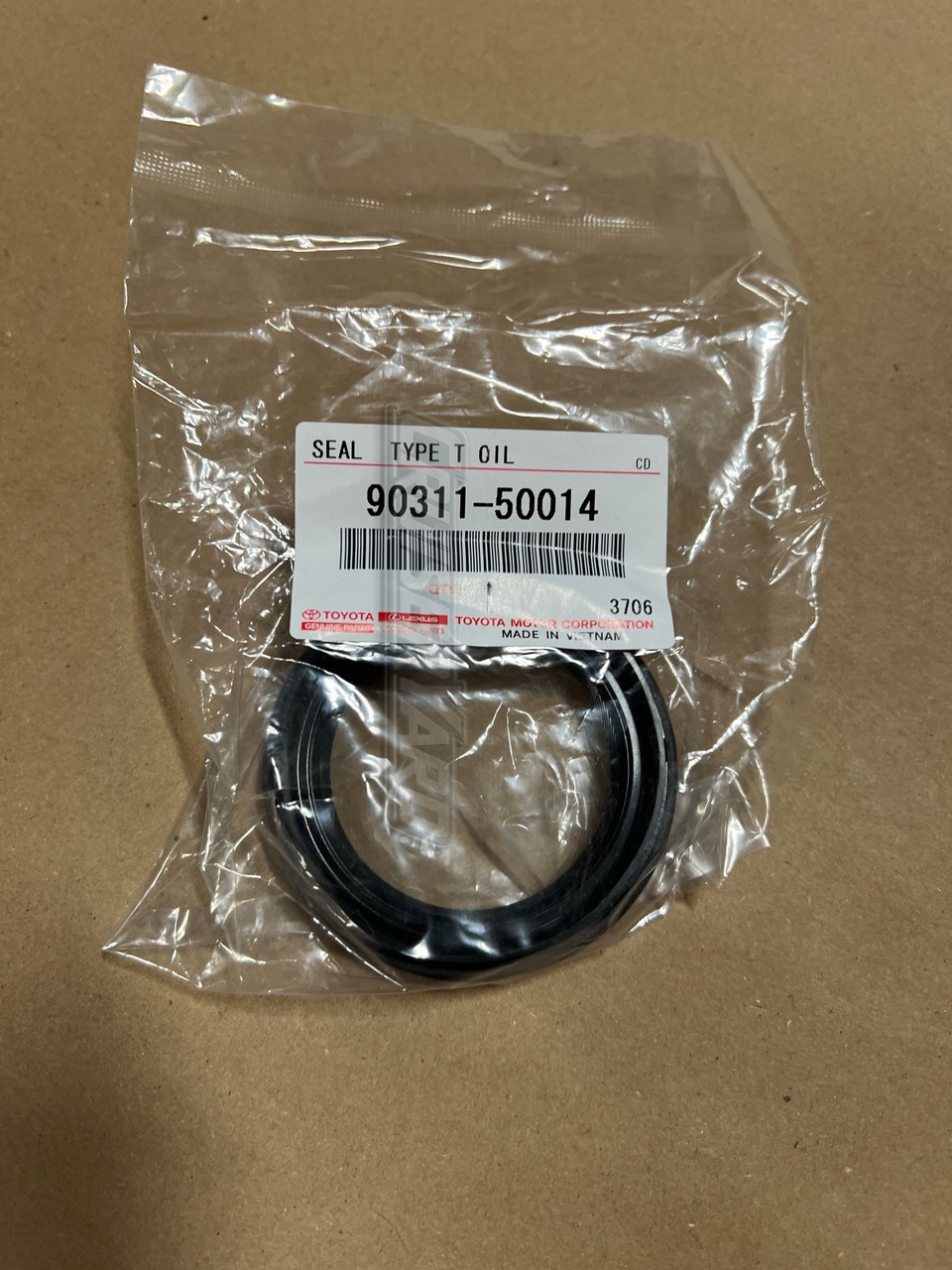 New Toyota Land Cruiser OEM UZJ100 FZJ80 Transfer Case Seal 90311-50014