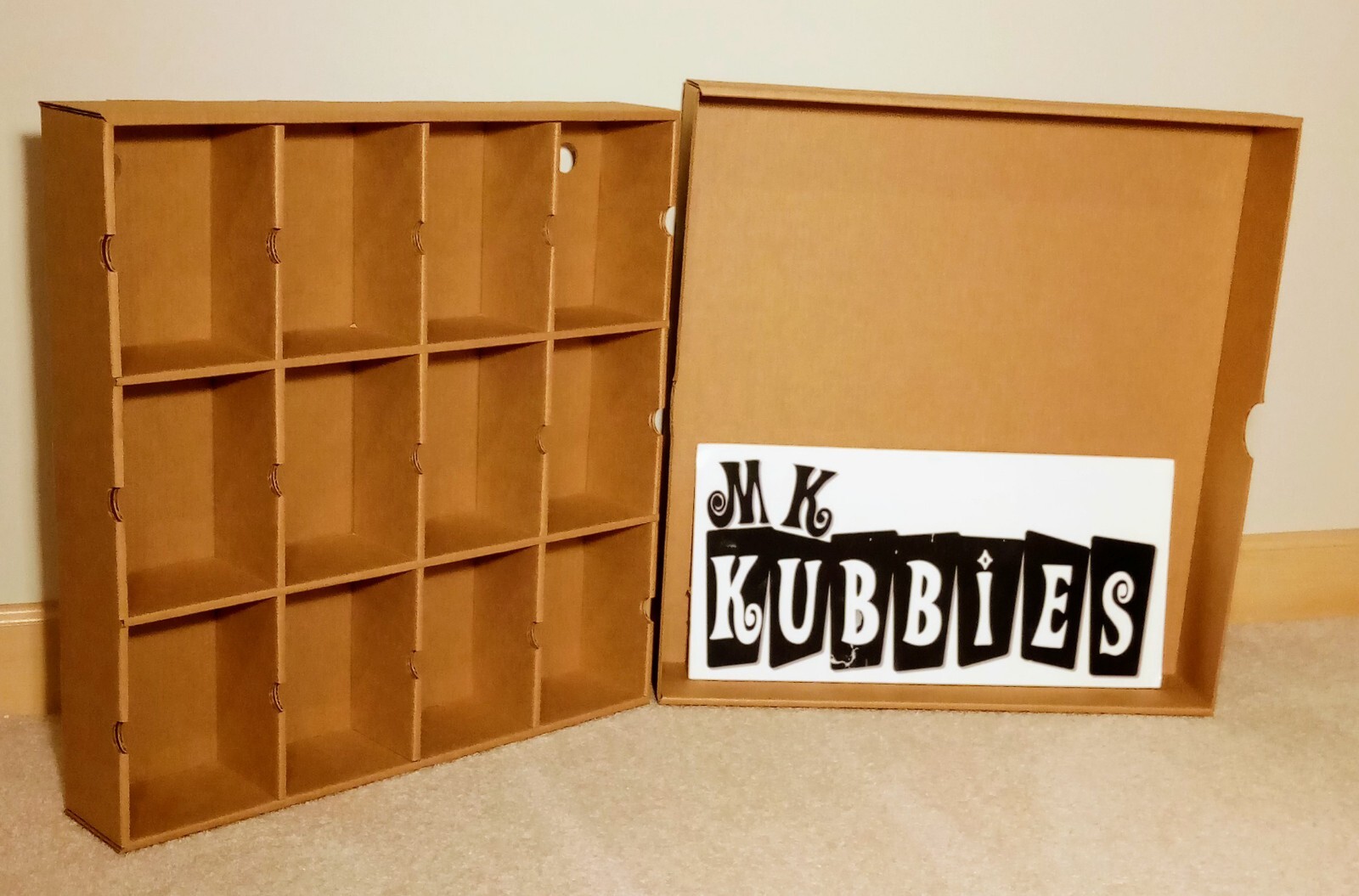 Funko Pop storage case with LID by Mk Kubbies! 4-Pack.