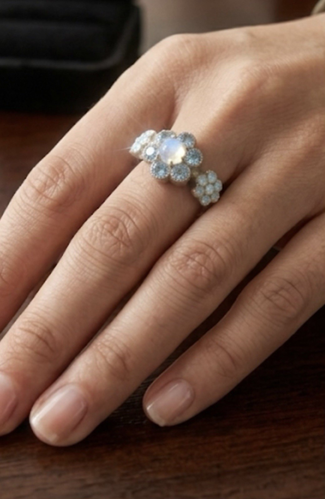 Sterling Silver Ring Adjustable with Cubic Zirconia Stone Flower Shaped