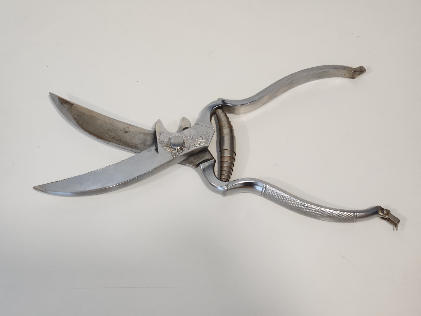 Italy Kitchen Poultry Meat Shears 10" Scissor Vintage Bone Cutter Sharpened