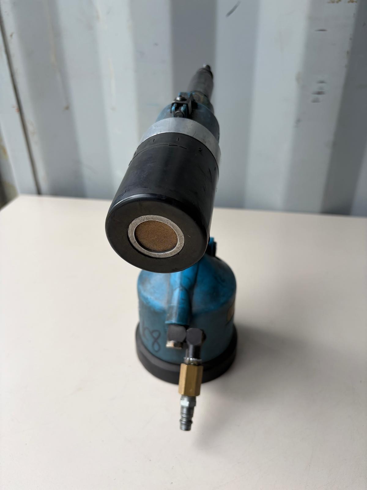 Avdel 74200 Pneumatic Hydraulic Rivnut Setting Tool Rivnut Nutsert 7 Bar