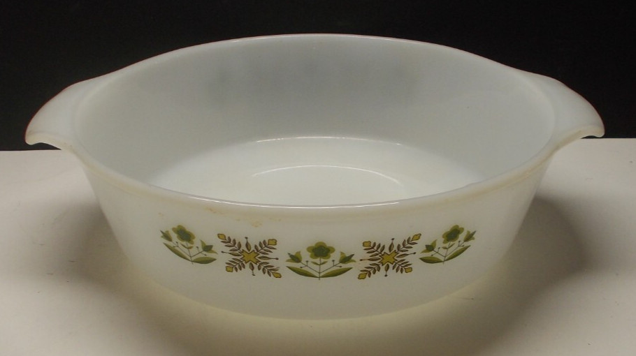 Anchor Hocking Fire King 9" Casserole Dish 2 Quart No. 438 Meadow Green