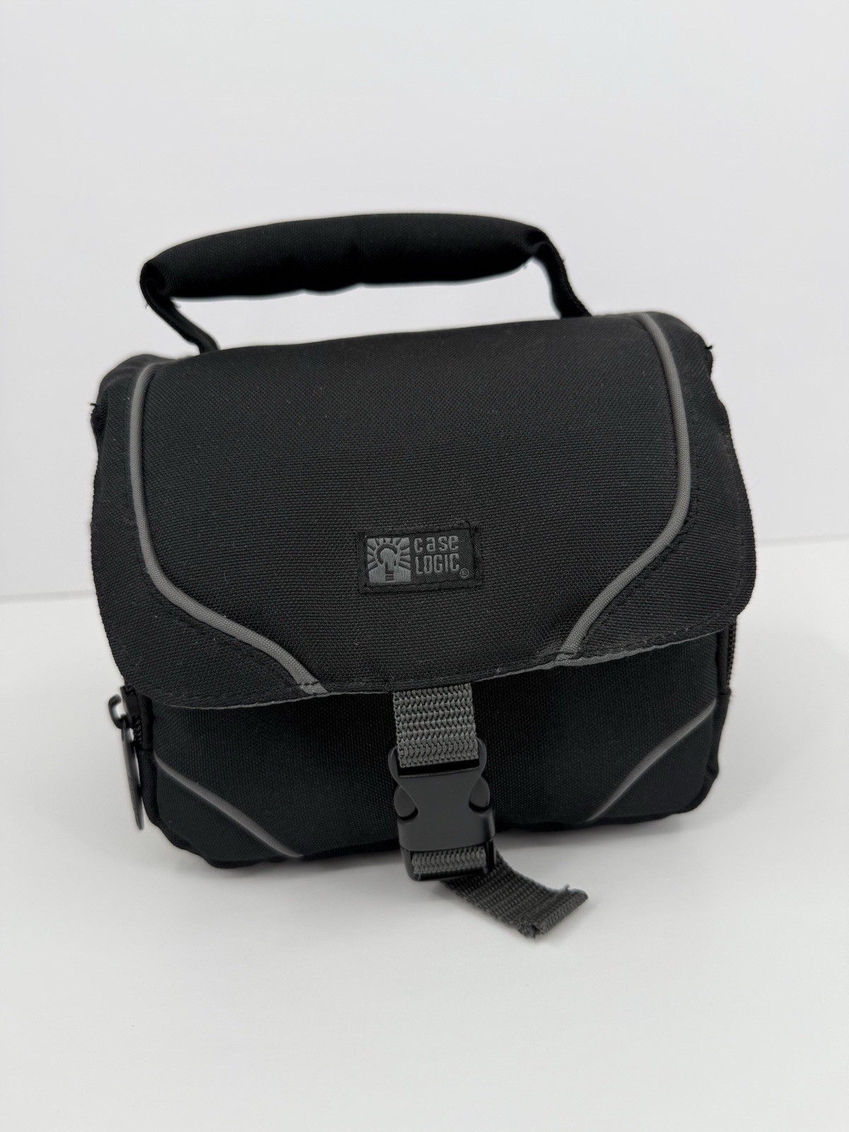Case Logic Black SLR Camera Bag EUC