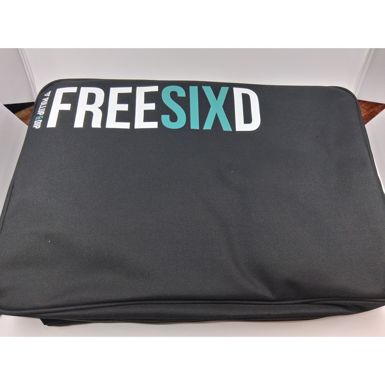 Pullup & Dip FreeSixD Suspension Trainer