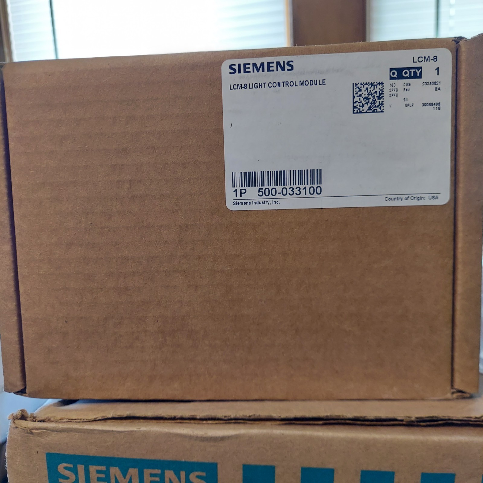 Siemens LCM-8 Light Control Module 500-033100 | New in Box