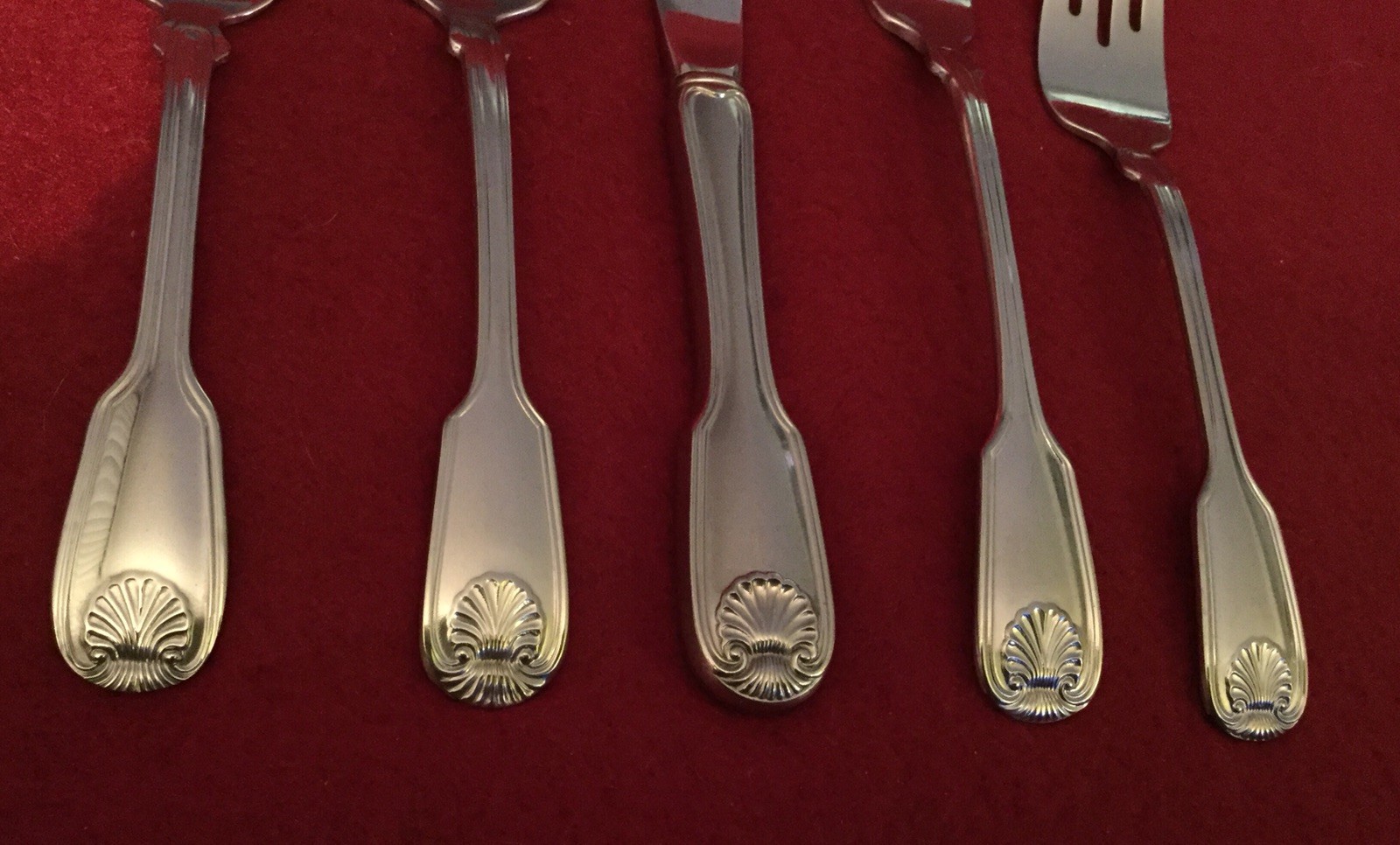 Reed & Barton - COLONIAL SHELL (1961) - Stainless Flatware - CHOOSE Your Pieces