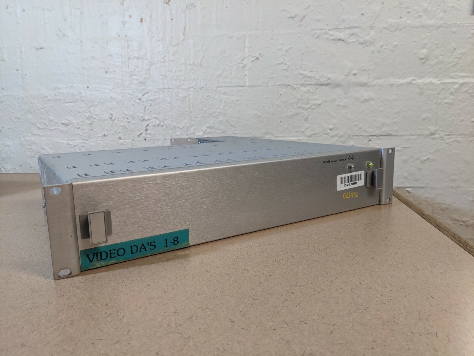 GRASS VALLEY GROUP VIDEO DISTRIBUTION AMP