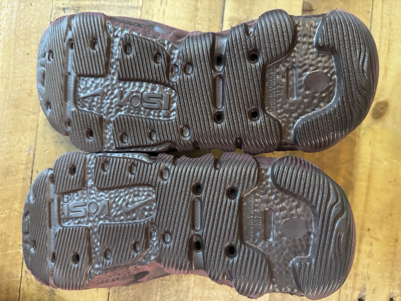 Nike ISPA Universal Earth Brown Slipper Sandals, Size 10 or 7 DM0886-200 crocs