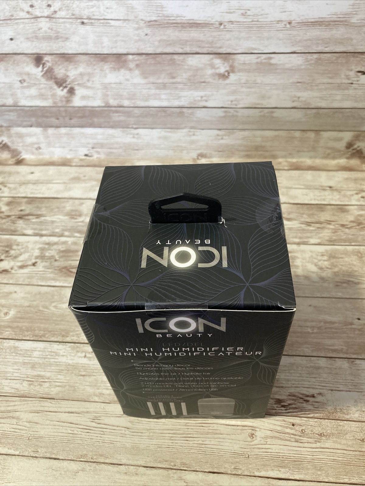 Icon Beauty Mini Humidifier NEW Led LightsUSB Powered