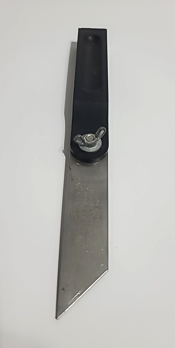 JOHNSON LEVEL & TOOL STRUCTO-CAST 9" TORPEDO LEVEL AND 8" SLIDING T BEVEL