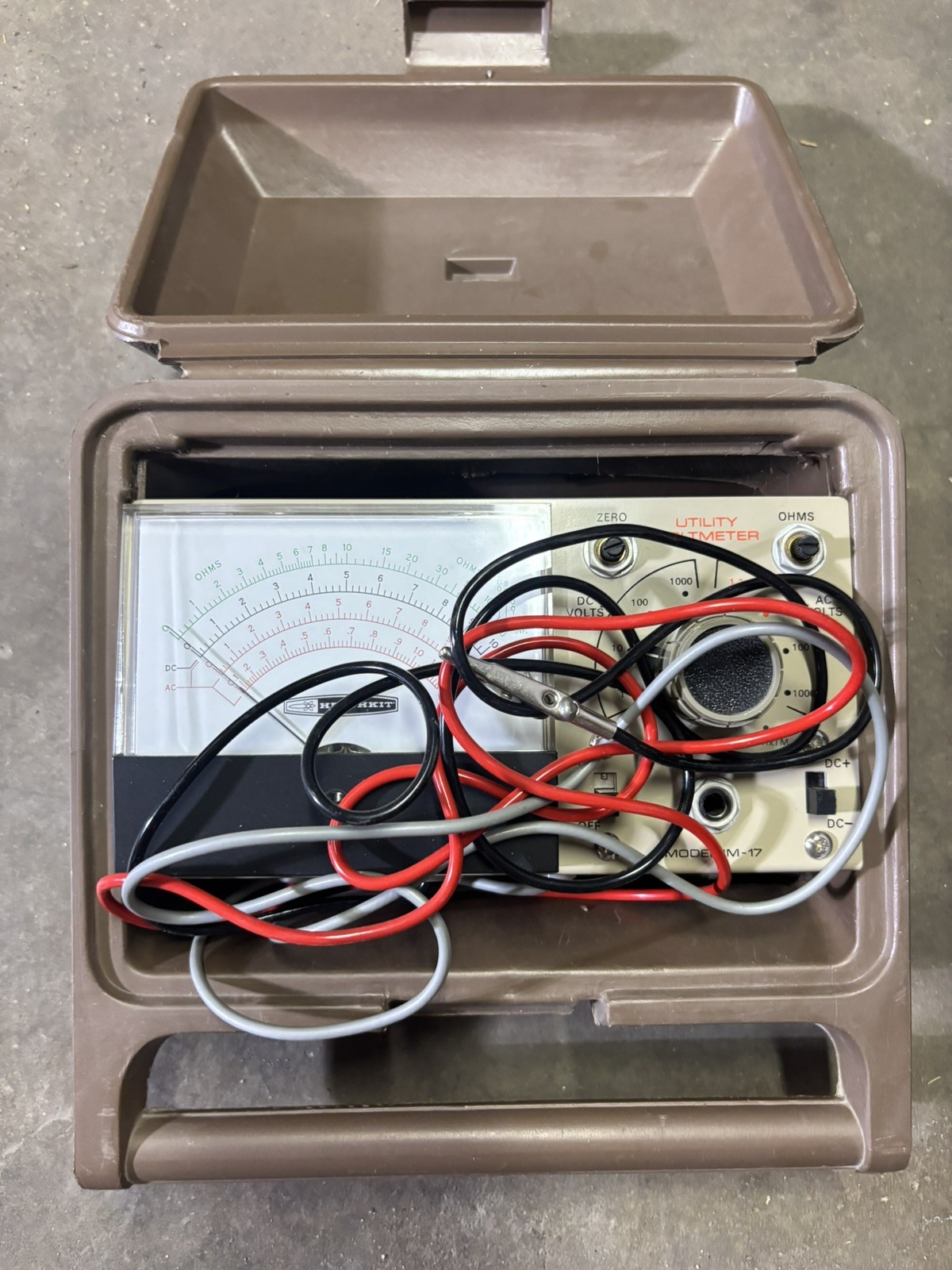 Heathkit Utility Solid-state Voltmeter Model IM-17 very nice!