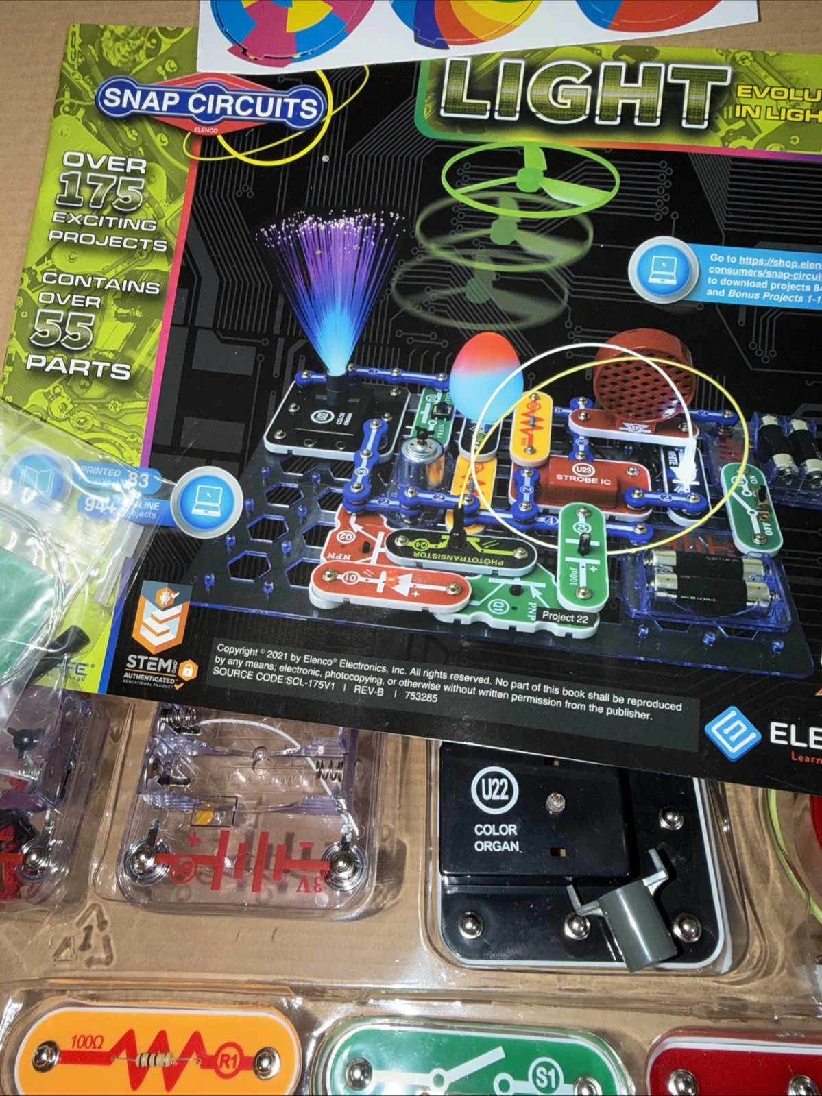 Snap Circuits LIGHT Electronics Exploration Kit Opened Box SCL-175 Fiber Optics