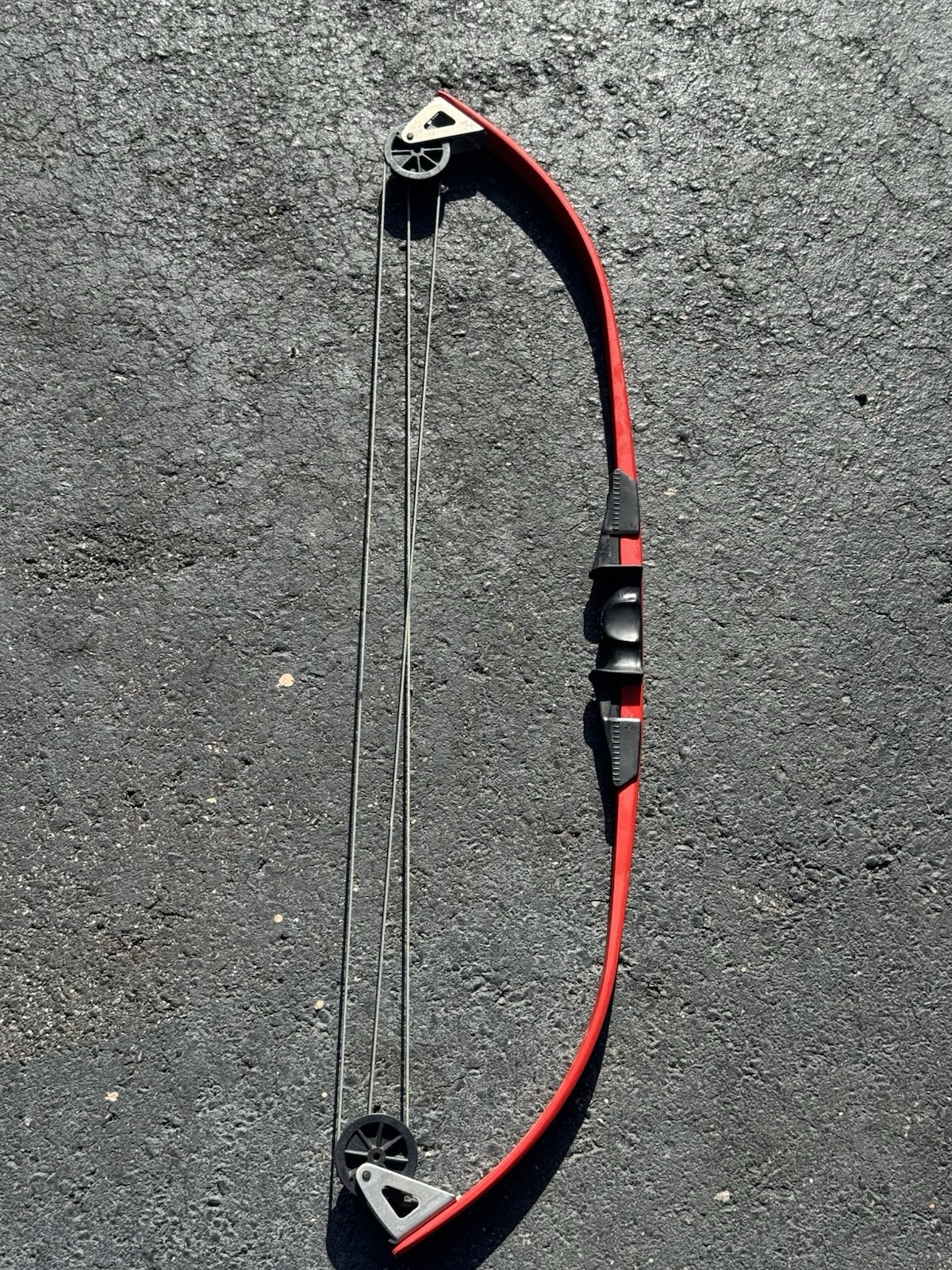 Vintage Spirit Compound Bow Red 25 lb Draw Weight Youth/Target Archery Bow RH