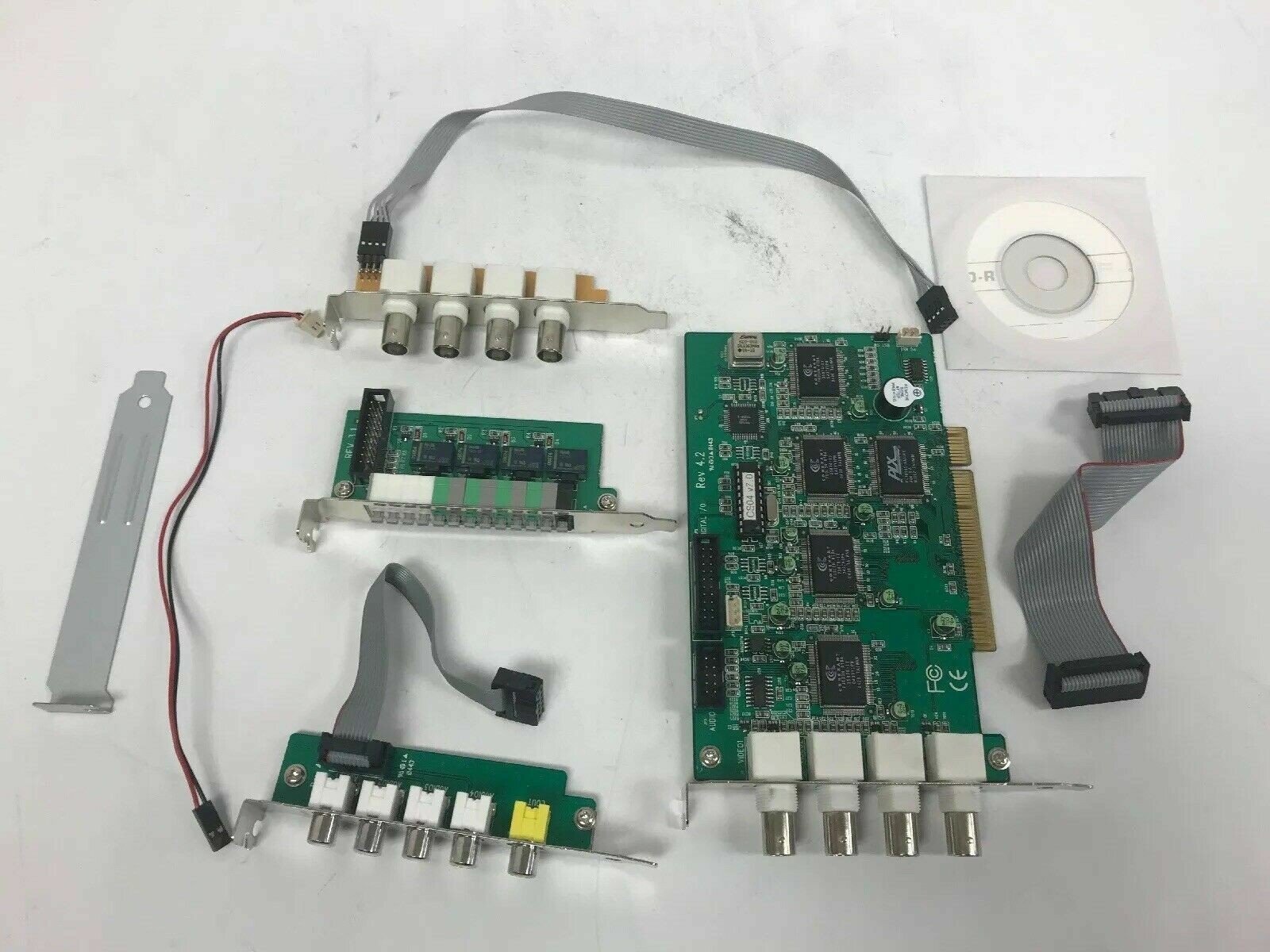 8 CHANNEL VIDEO 4 CHANNEL AUDIO DVR CARD BUNDLE 402220034