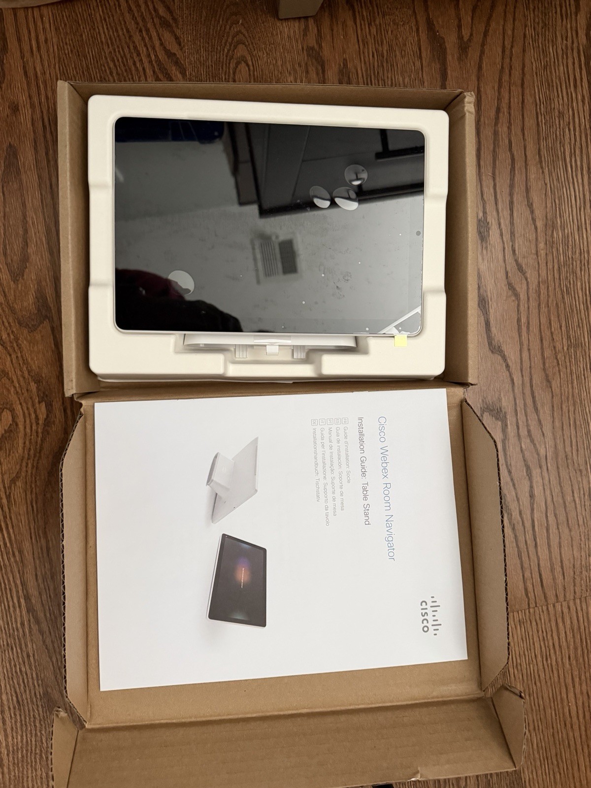 Cisco Webex Room Navigator TTC5-15 10.1" LCD Touch Screen