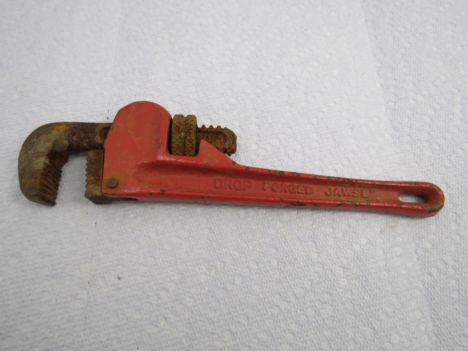 Vintage Pipe Wrench 8" Heavy duty drop forged jaws Thumb screw TAIWAN