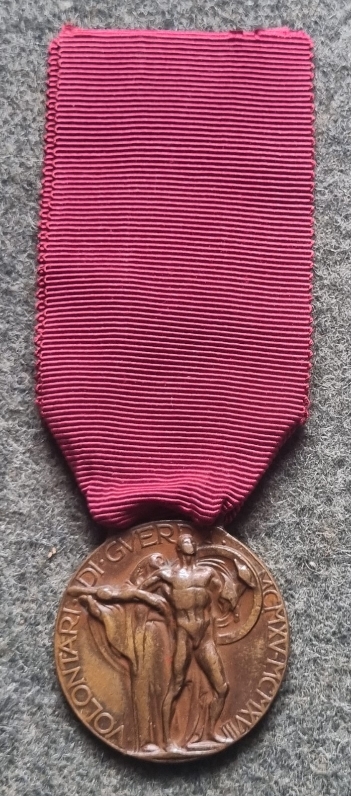 KINGDOM OF ITALY MEDAL OF MERIT x VOLUNTEERS ITALIAN AUSTRIAN WAR 1915/1918