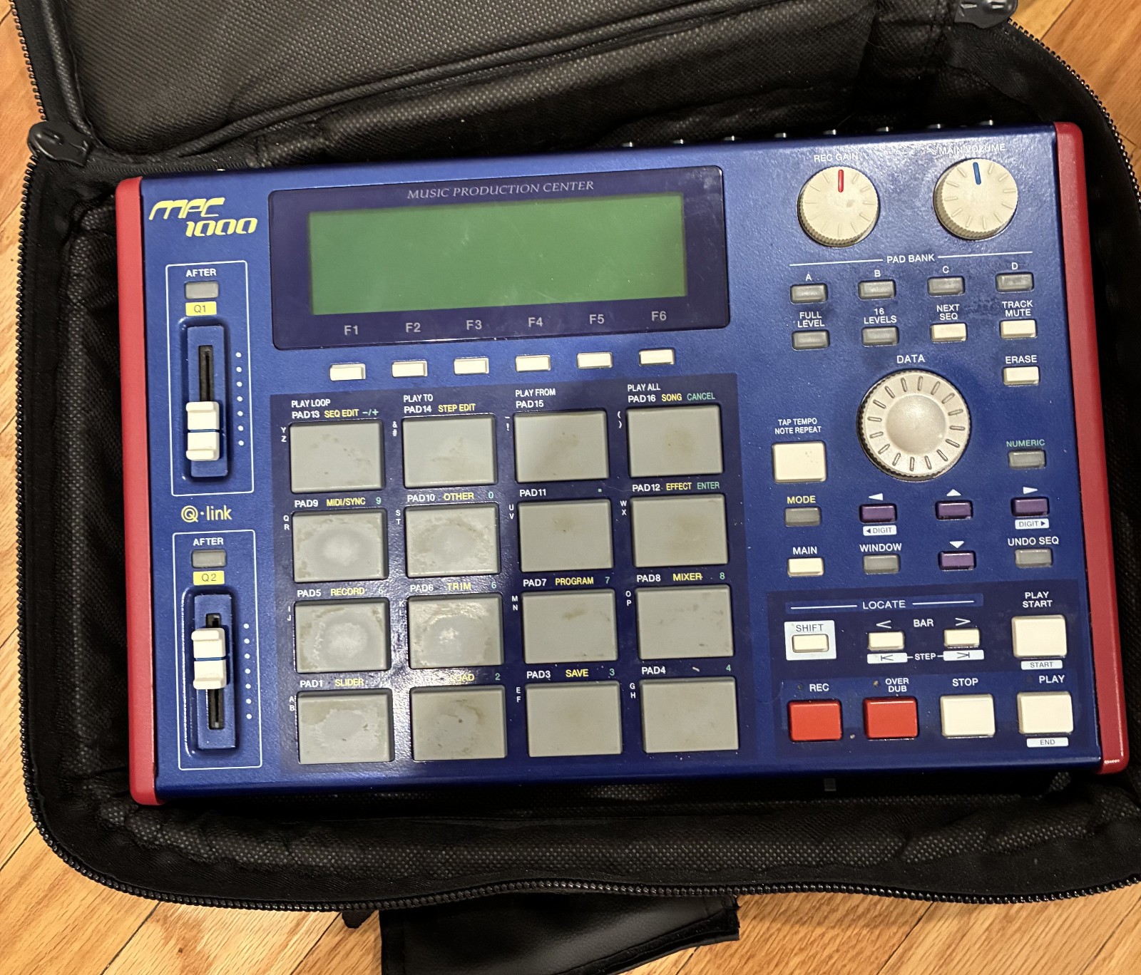 MPC 1000 JJOS 128MB RAM, 15GB hard drive