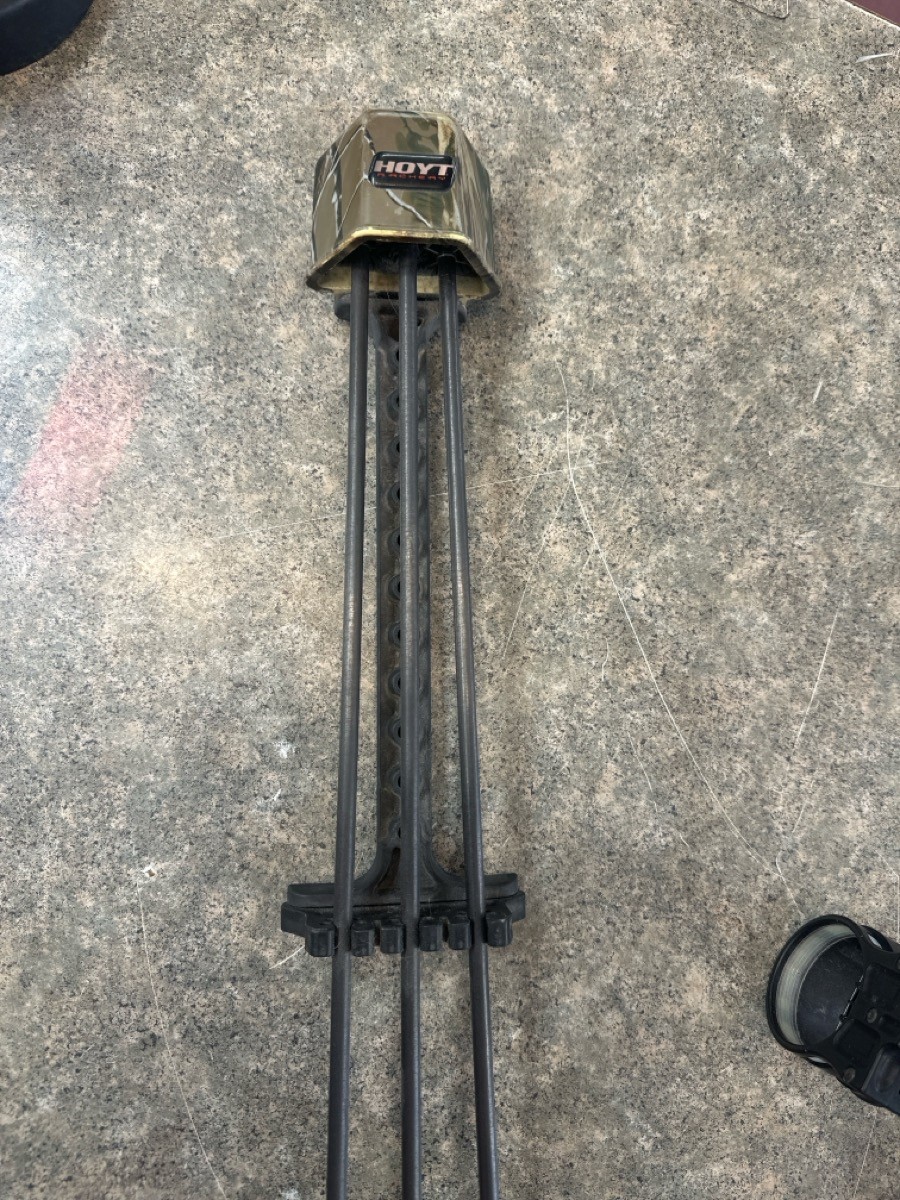 HOYT ARCHERY DEFIANT (TPS039354)
