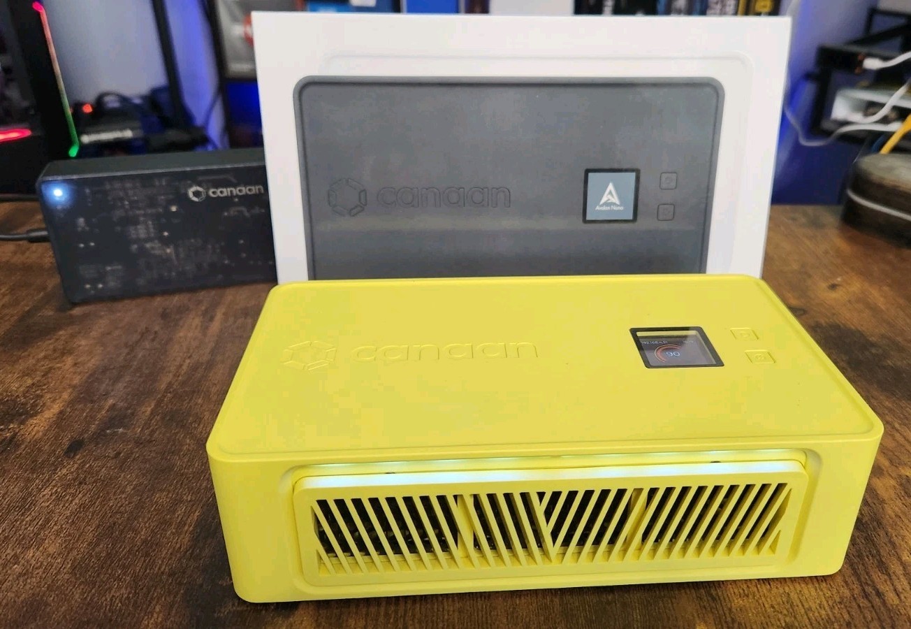 Canaan Avalon Nano 3 Yellow 4TH/s with PSU BTC Solo Miner US Seller HSV w/  box