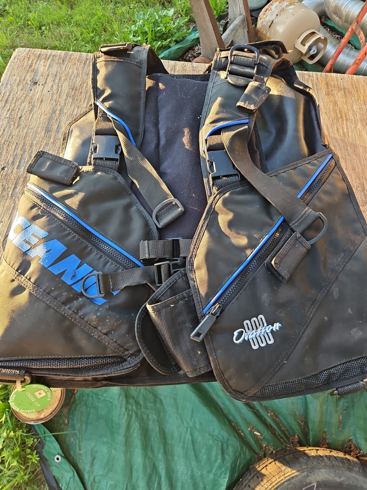 Oceanic Ocean Sport Buoyancy Compensator Scuba Diving Vest USA Size Large READ