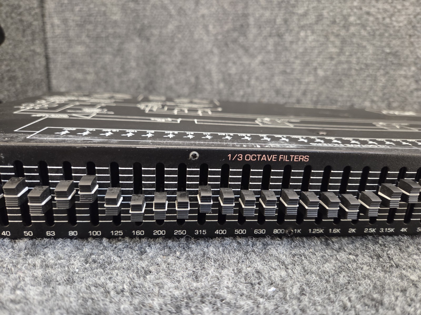 Peavey EQ 31 Equalizer 1/3 Octave Graphic Equalizer