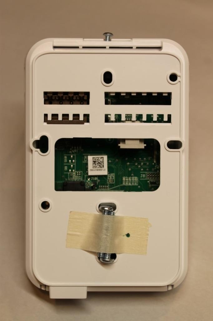 Johnson Controls NSB8BTC040-0 CO2 Temperature Sensor No Display White NEW ^
