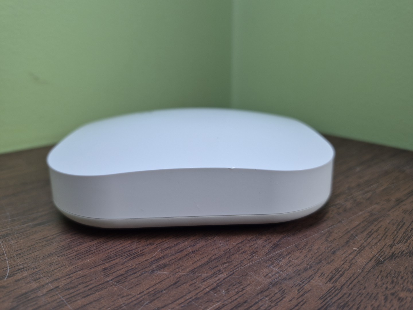 Eero Pro Model A010001 Router -White 1st Gen UNTESTED Read Description