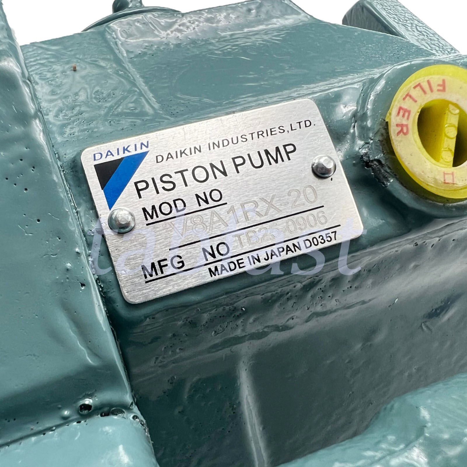 New Hydraulic Piston Pump V8A1RX-20 for Daikin V-Series