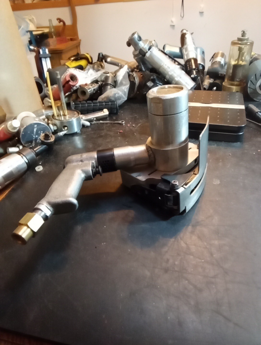 Buckeye Pneumatic Circler Saw.  4 Inch Blade