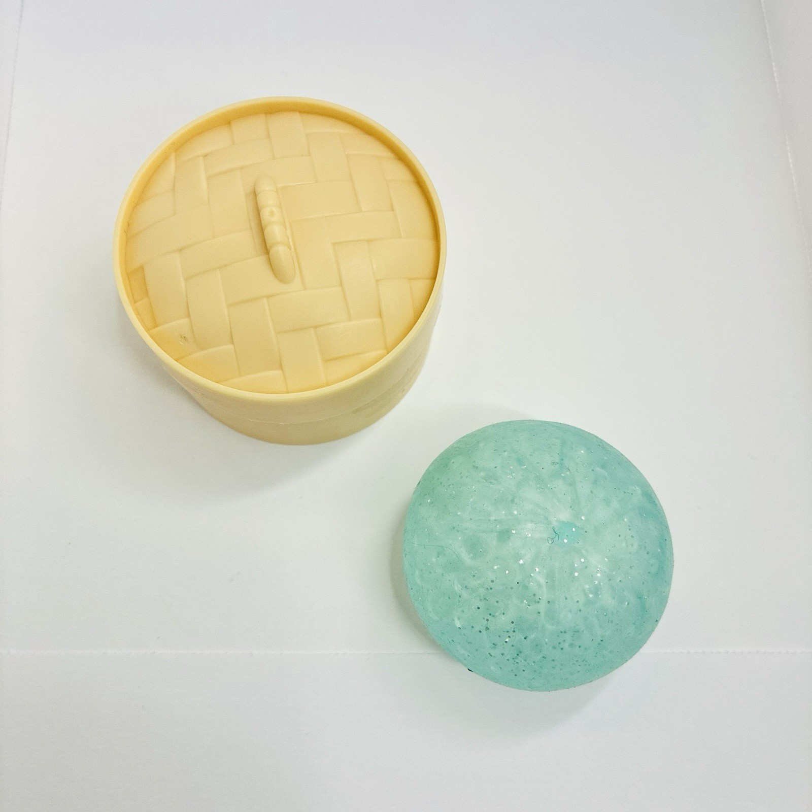 RMS Light Blue Tear-Resistant Gel Squeeze Ball with Beige Plastic Container