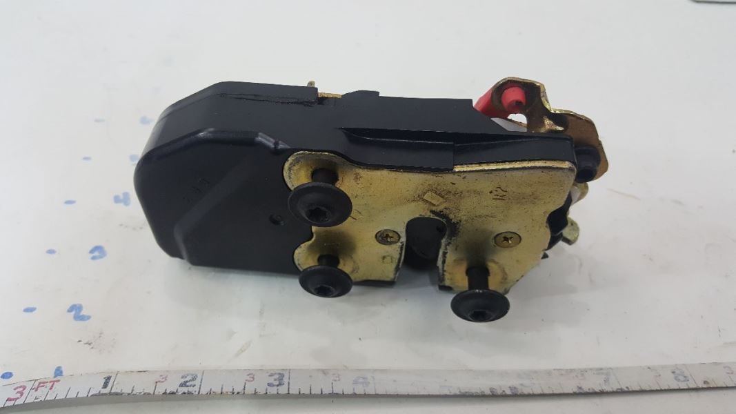 04 09 Dodge Durango Front Passenger Door Lock Latch Actuator