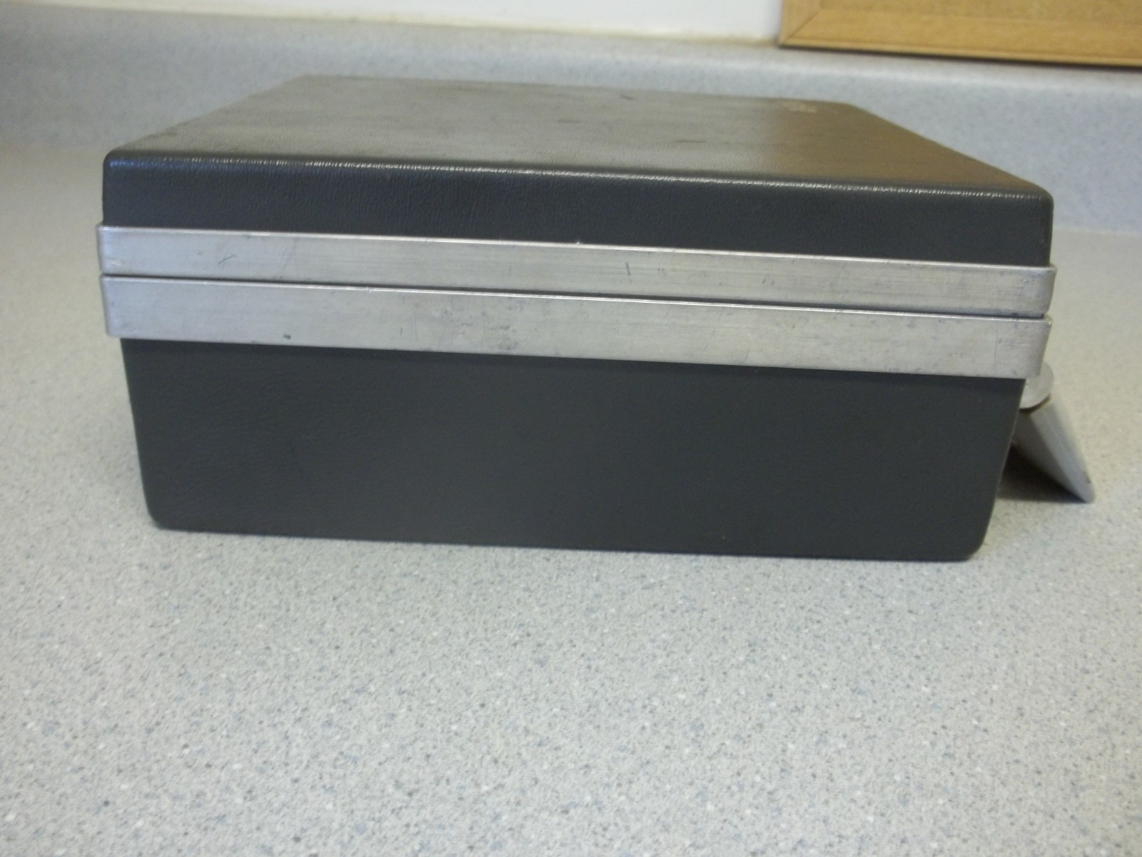 Pyrometer model 6020 with some probes 0/ 800 F