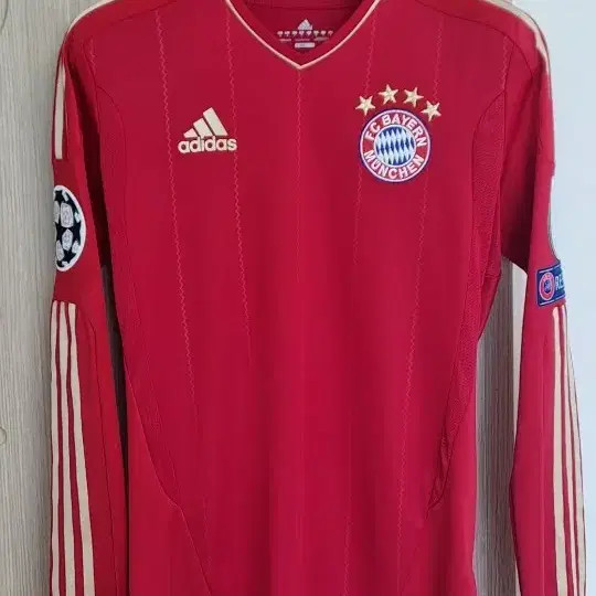 Munich 12-13 Lahm 6 Size Football Equipment (Damaged) Official