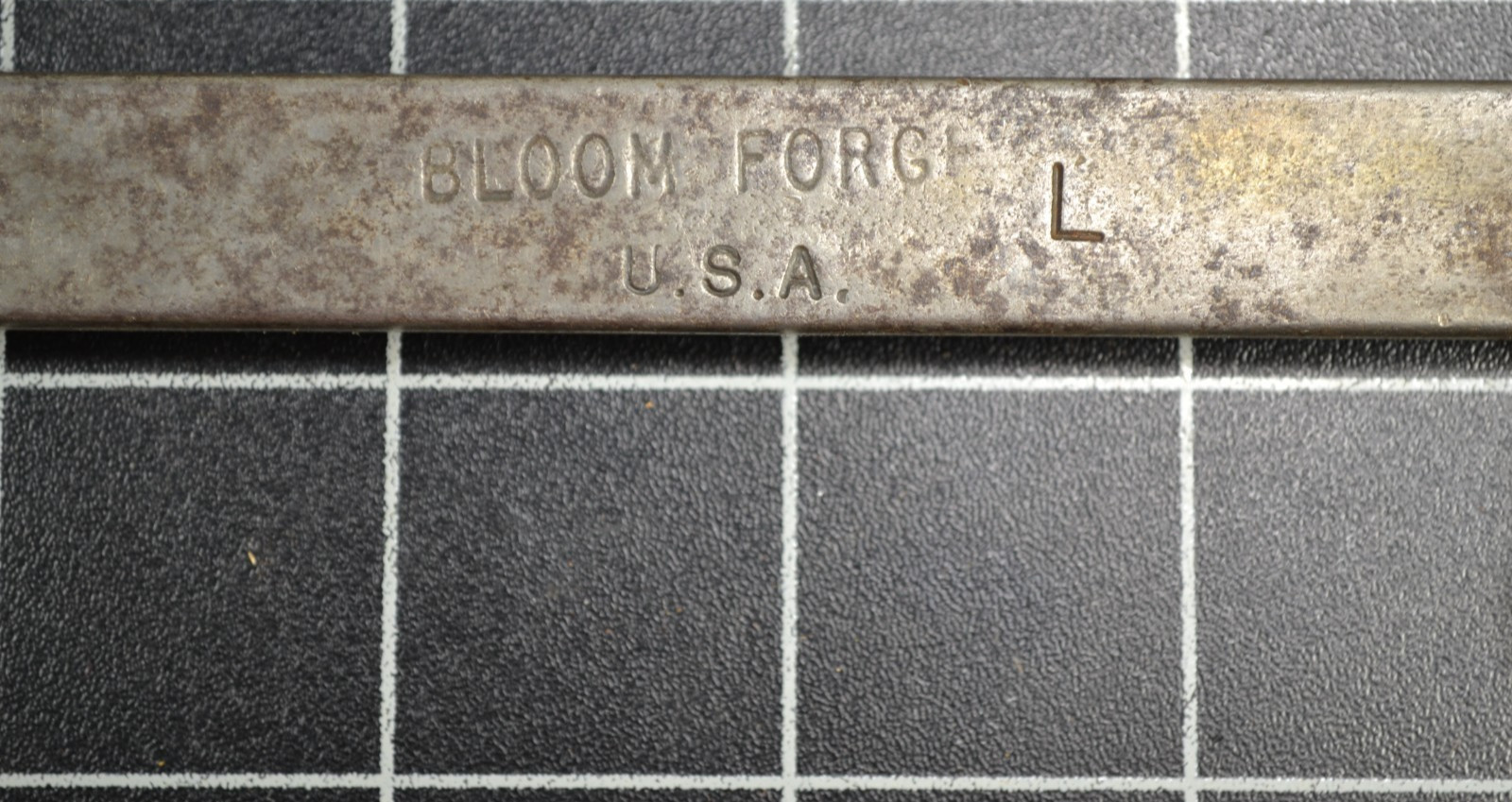 BLOOM FORGE - CINCH CUTTER - LEFT