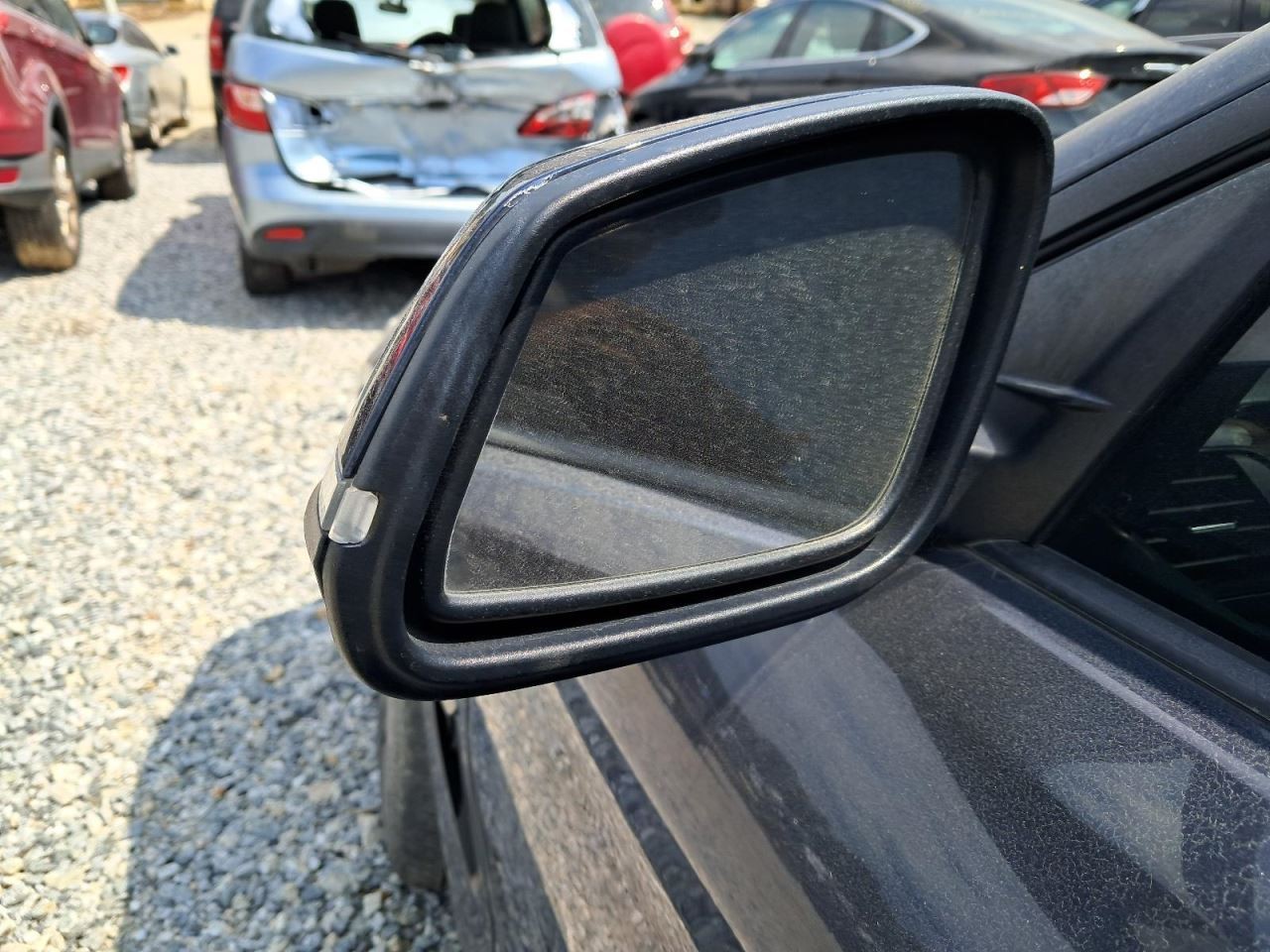 435I BMW 2015 Glove Box 4775737