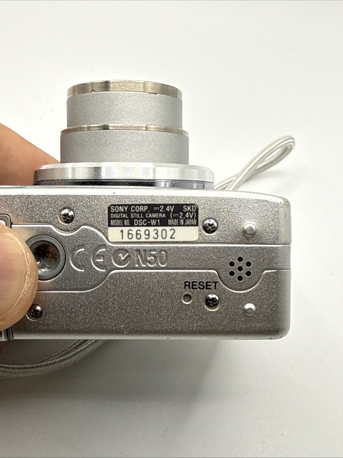 Sony Cyber-shot DSC-W1, CCD, Compact camera + 128MB MS *Please Read*