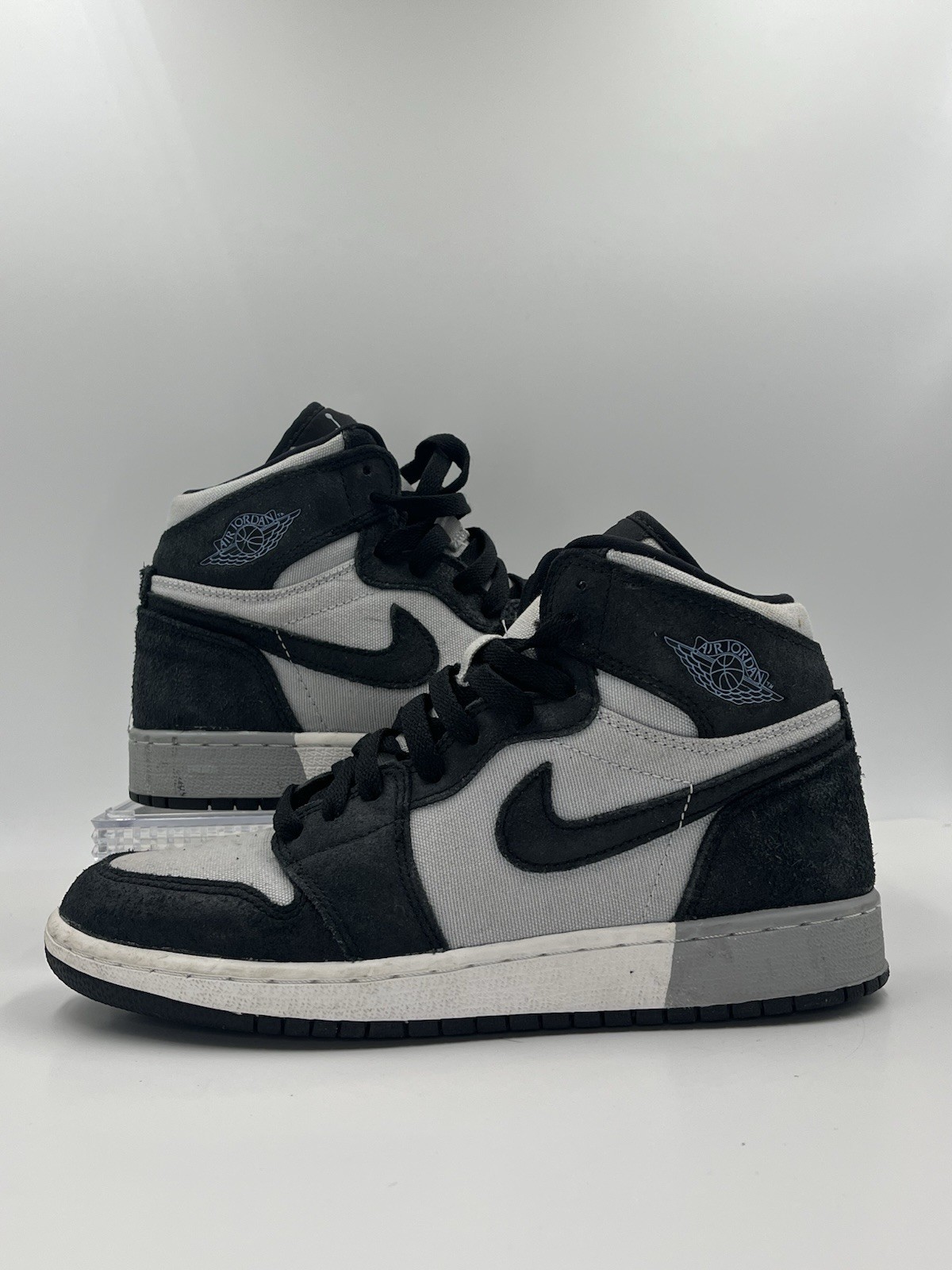 RARE 2017 Nike Air Jordan 1 High Aluminum GS 332148-005 Sz 6y