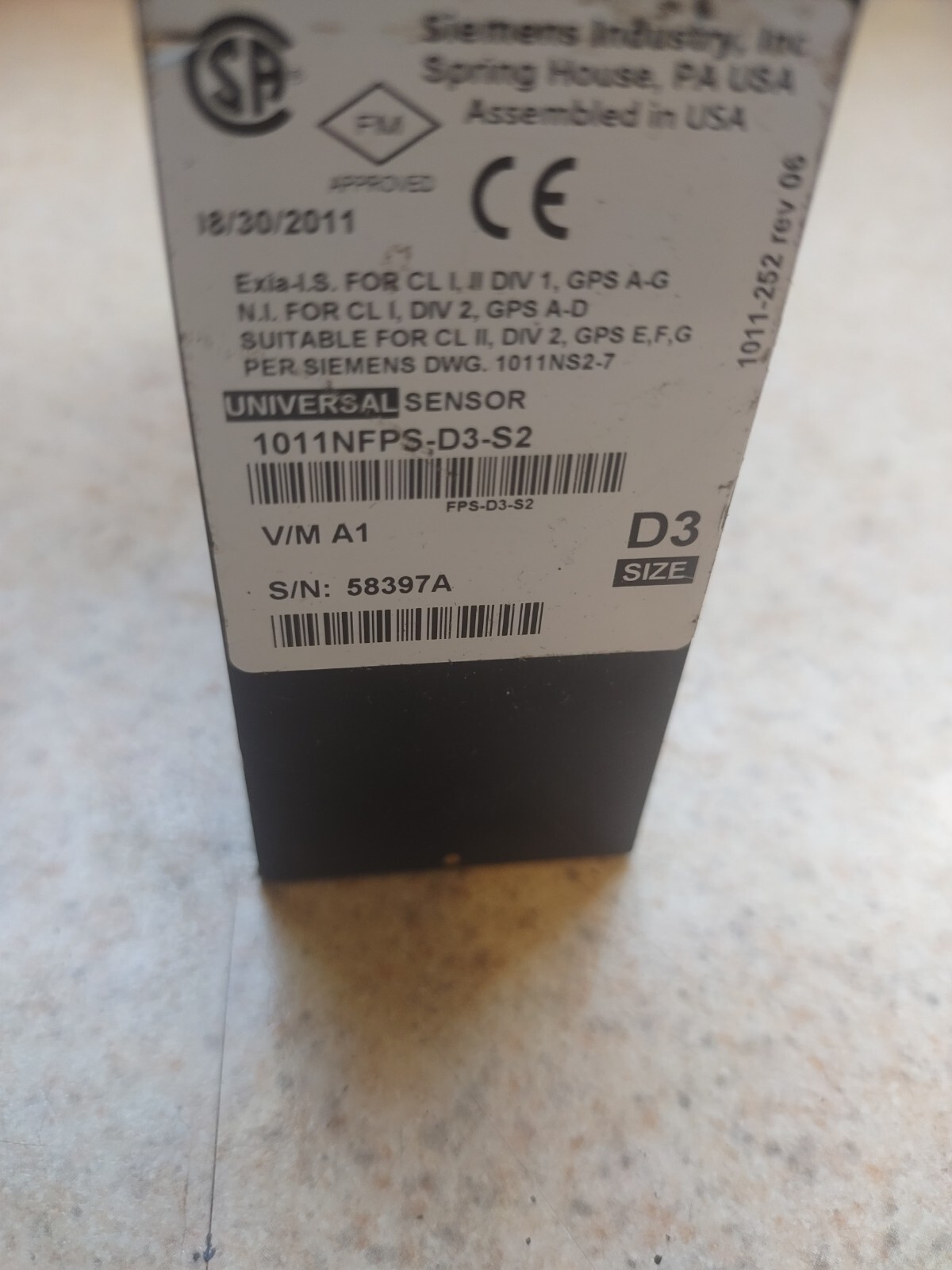 2) Siemens Clamp on Universal Sensor 1011NFPS-D3-S2