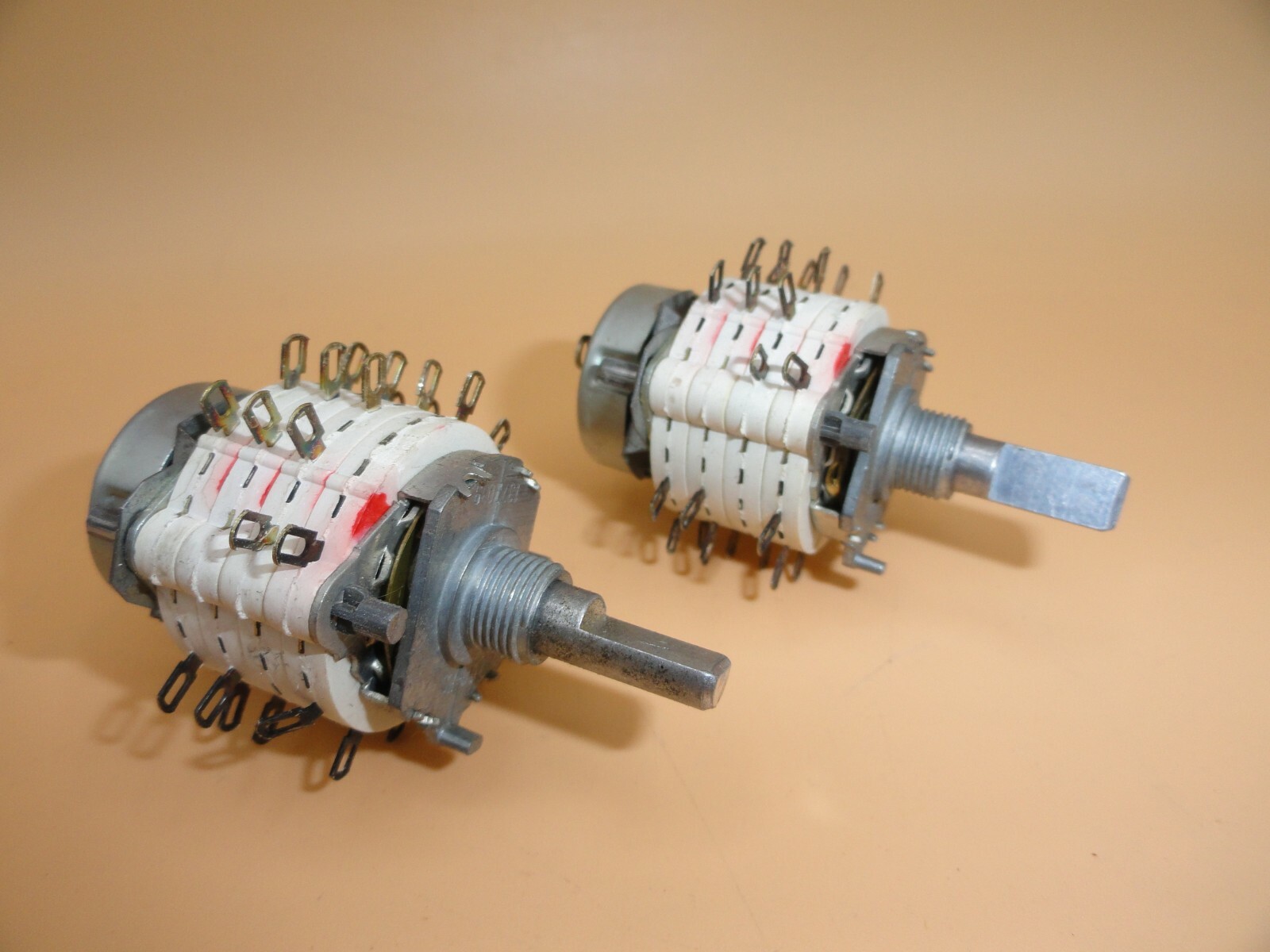 ROTARY SELECTOR SWITCH NEW/NOS 5 POSITION With On/Off Switch (LOT OF 2)