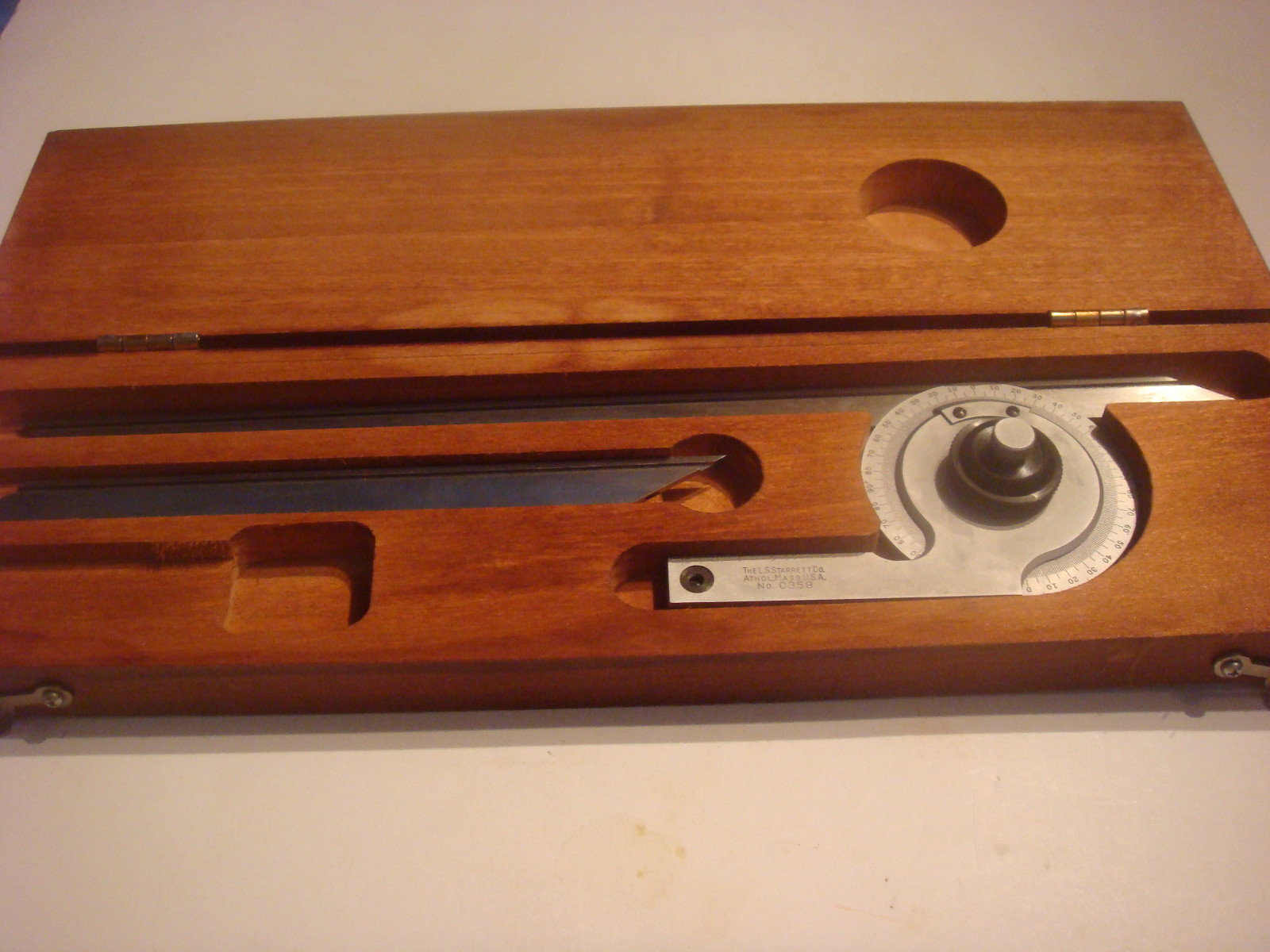 Starrett C359 Precision Universal Bevel Vernier Protractor, 7" And 12"Blade Size