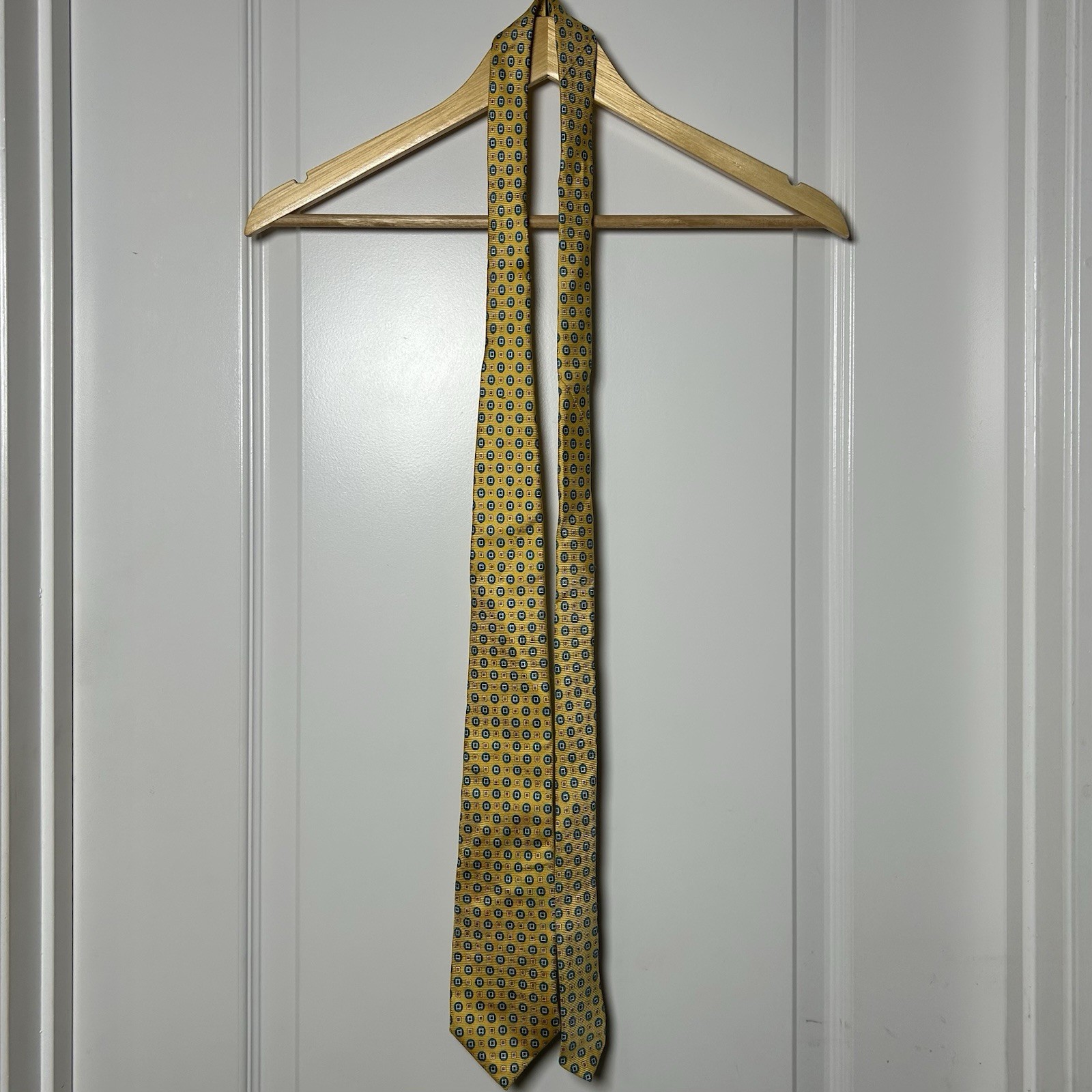 Brooks Brothers Makers Merchants Italian Silk Yellow Geometric Mod Revival Tie