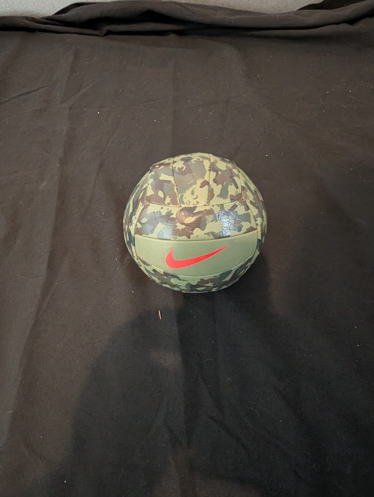 Nike Skills Mini Soccer Ball Size 1 Green Camo Just Do It Red Swoosh