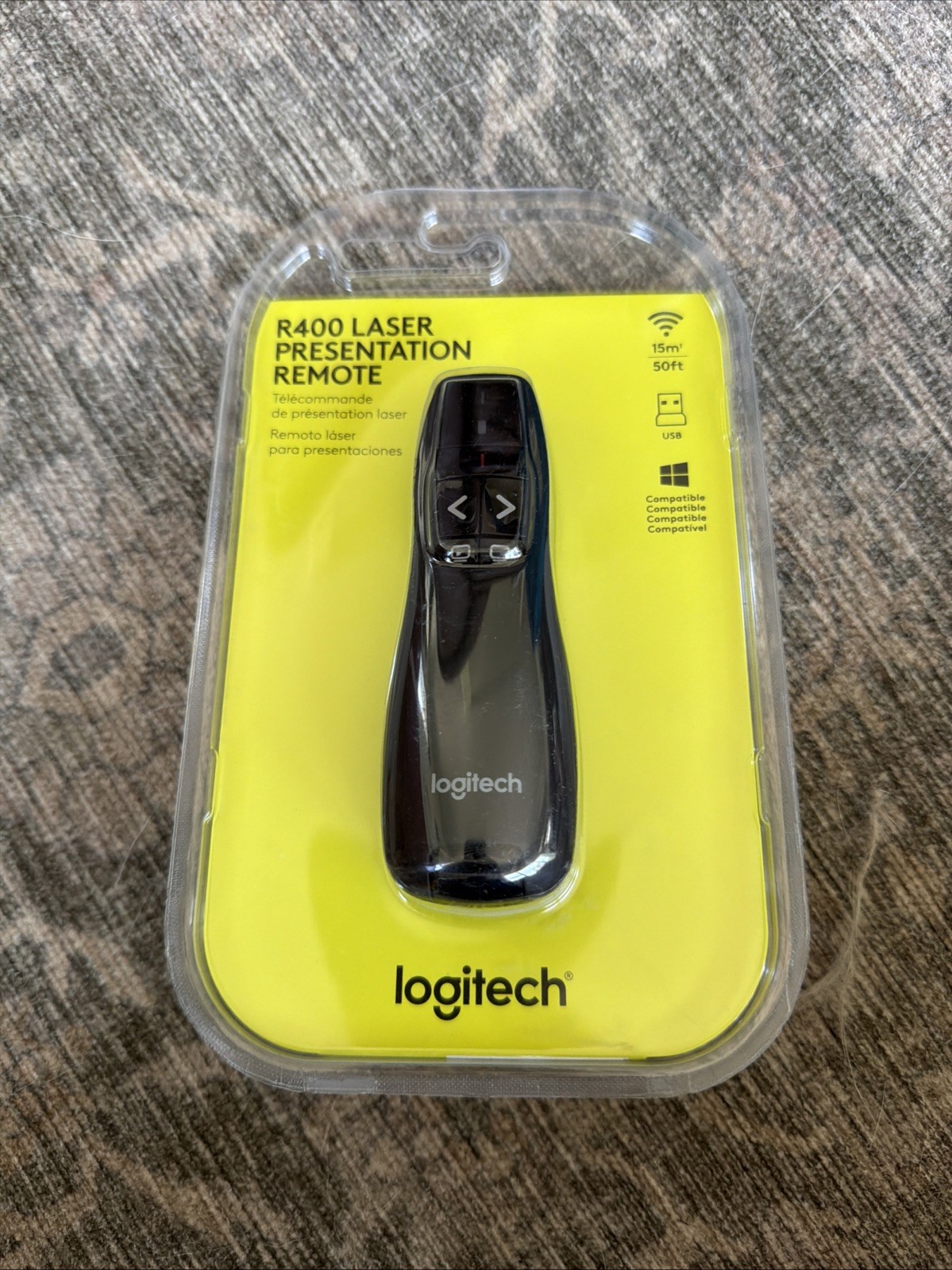 Logitech R400 Laser Presentation Remote - Black - NEW
