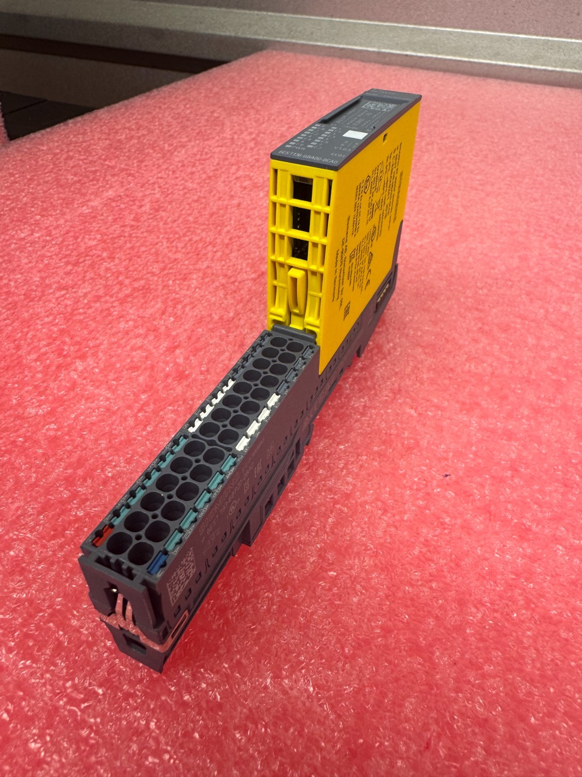 SIEMENS 6ES7 136-6DB00-0CA0 ET200SP DIGITAL INPUT